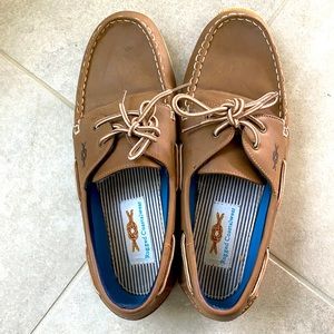 Very comfortable pair of shoes.